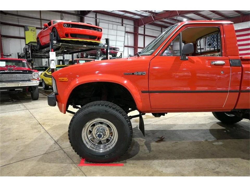 1980 Toyota Hilux 3rd Gen - Image 3 of 31