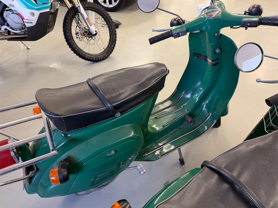 1980 Vespa Sei & PX & ET & LX & GT - Image 2 of 9
