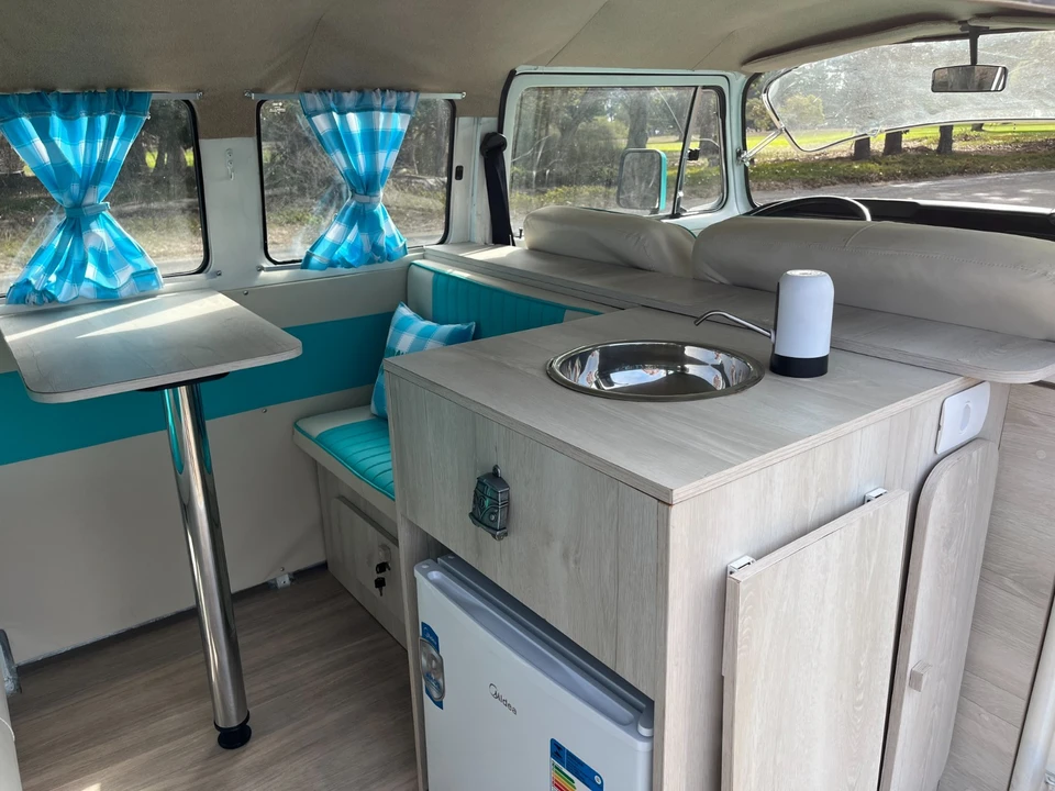 1980 Volkswagen Bay-Window Camper - Image 20 of 21