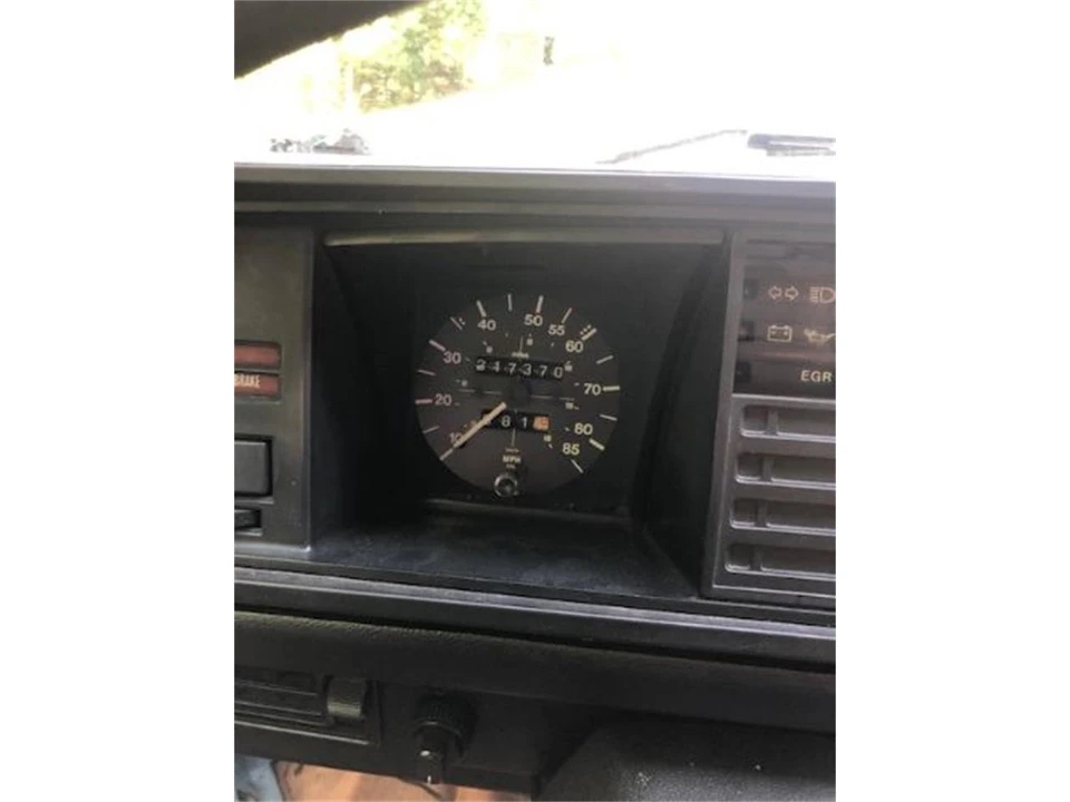 1980 Volkswagen Vanagon - Image 8 of 13