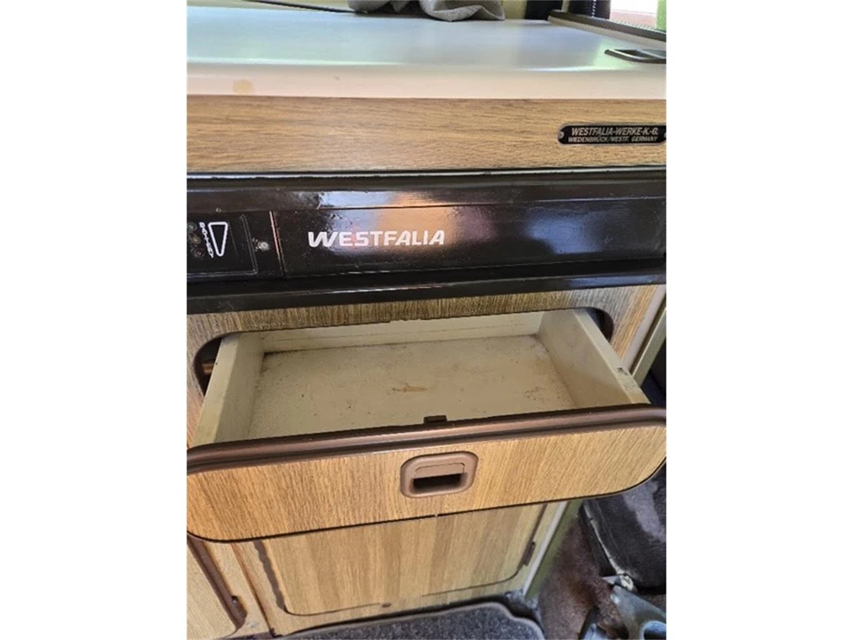 1980 Volkswagen Vanagon - Image 8 of 31