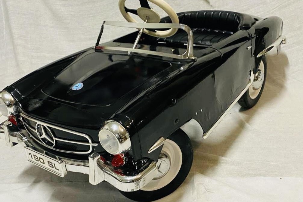 Mercedes-Benz 190SL-Style Pedal Car