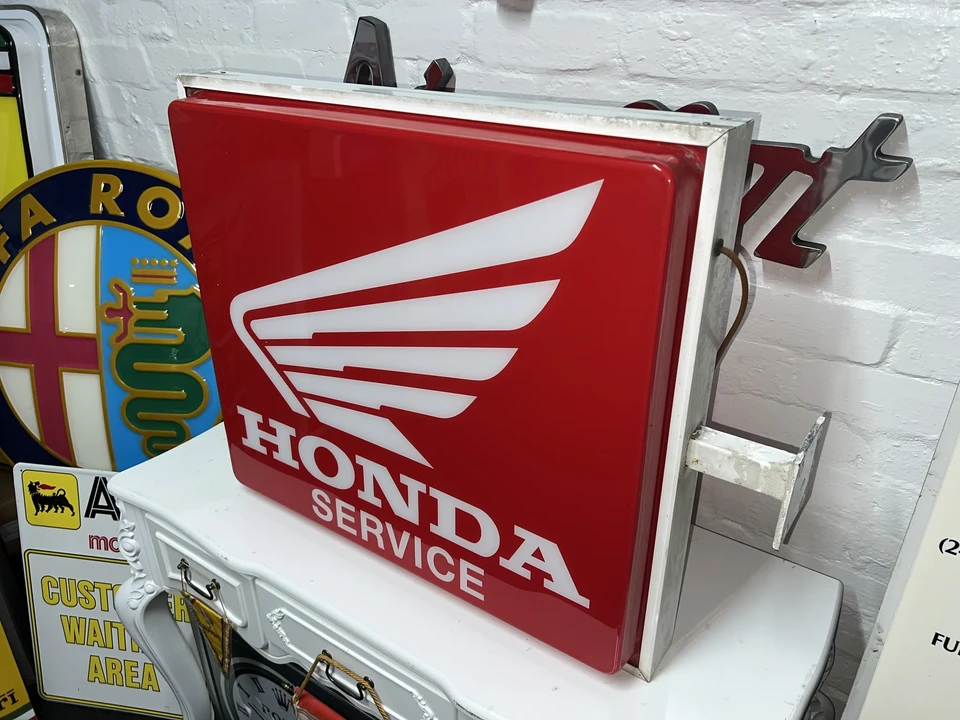 Honda Motorcycles - Image 24 of 26