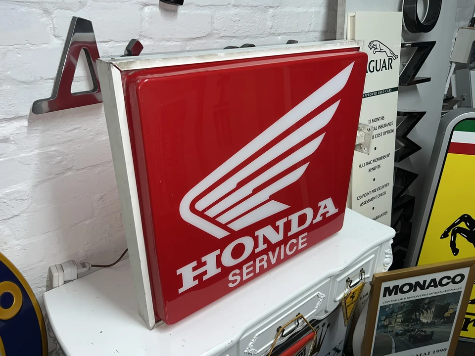 Honda Motorcycles - Image 17 of 26