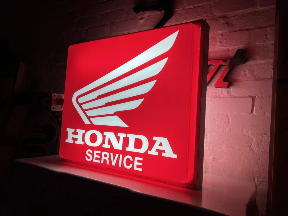 Honda Motorcycles - Image 7 of 26