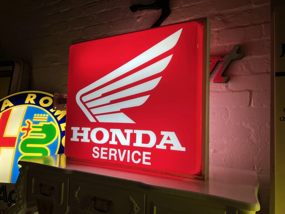 Honda Motorcycles - Image 6 of 26