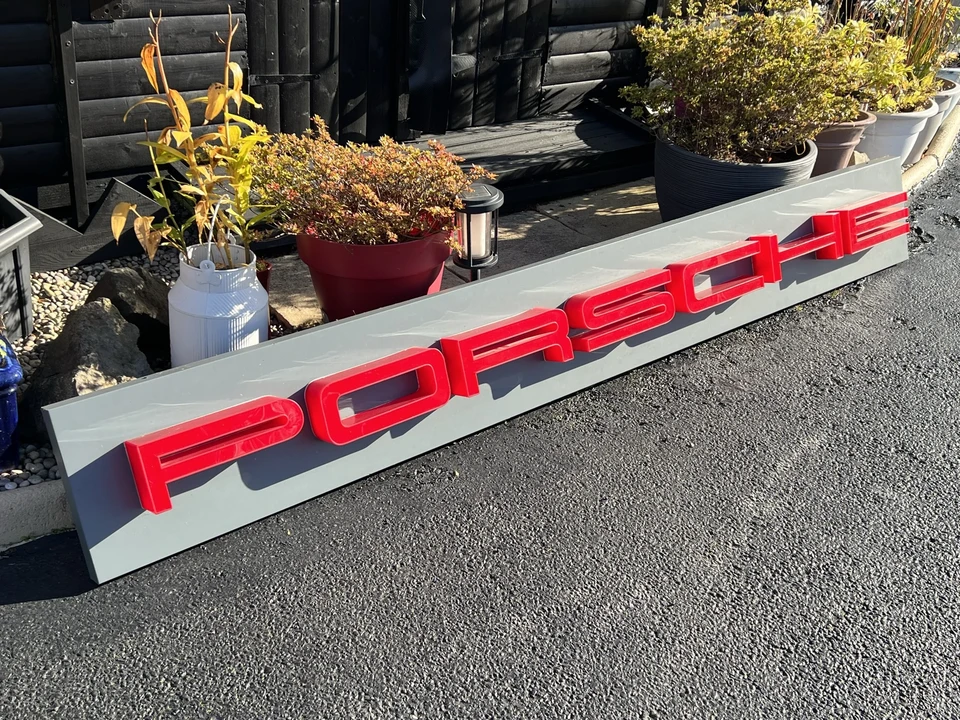 Porsche - Image 31 of 31