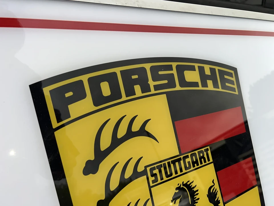 Porsche - Image 11 of 20