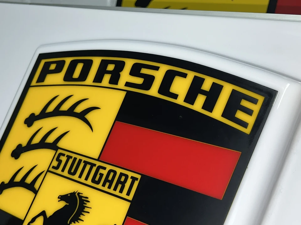 Porsche - Image 13 of 24