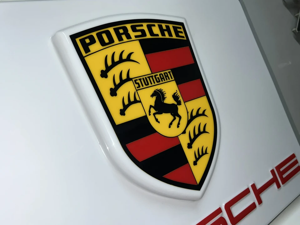 Porsche - Image 15 of 24