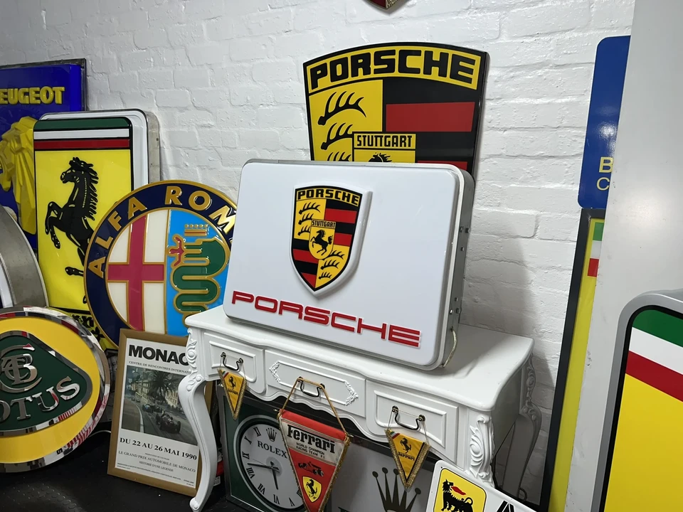 Porsche - Image 6 of 24