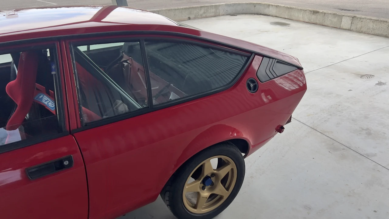 1981 Alfa Romeo Alfetta GT - Image 28 of 31