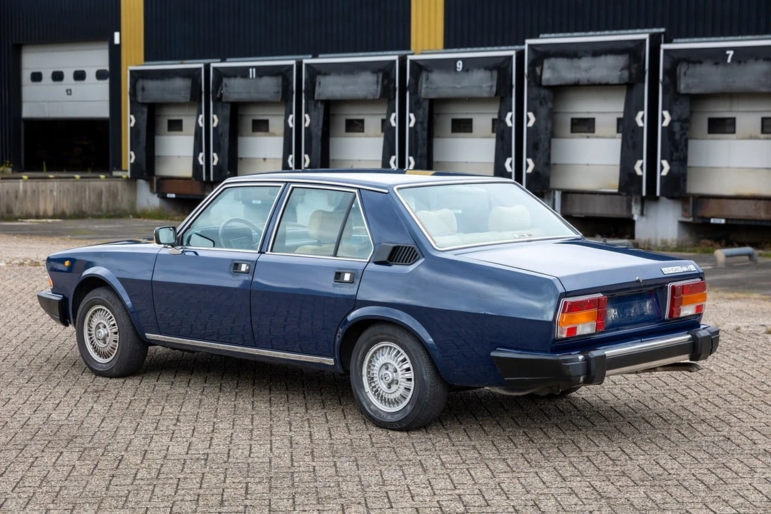 1981 Alfa Romeo 6C - Image 9 of 30
