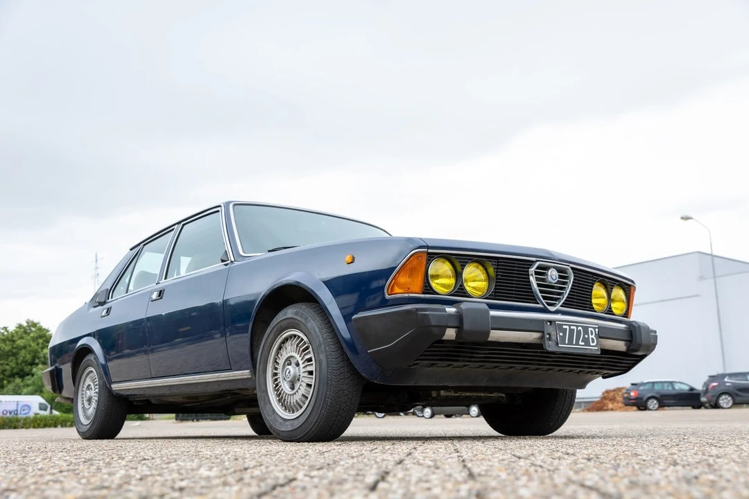 1981 Alfa Romeo 6C - Image 11 of 30