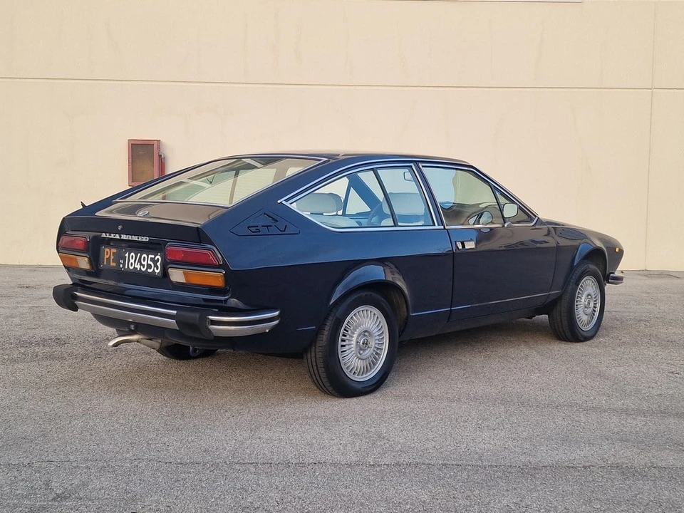 1981 Alfa Romeo Alfetta GT - Image 11 of 30
