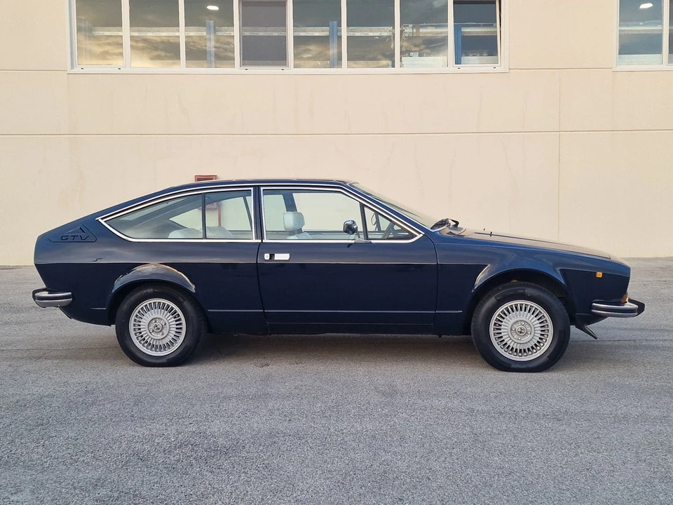 1981 Alfa Romeo Alfetta GT - Image 7 of 30