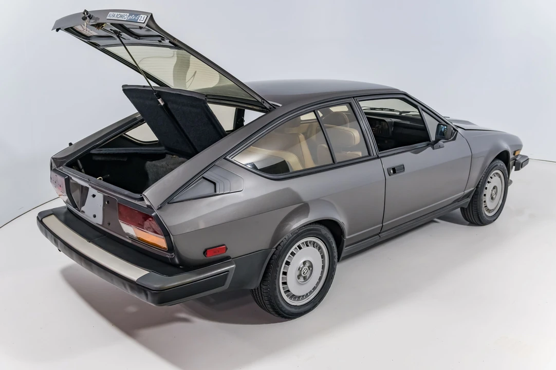 1981 Alfa Romeo Alfetta GT - Image 27 of 31