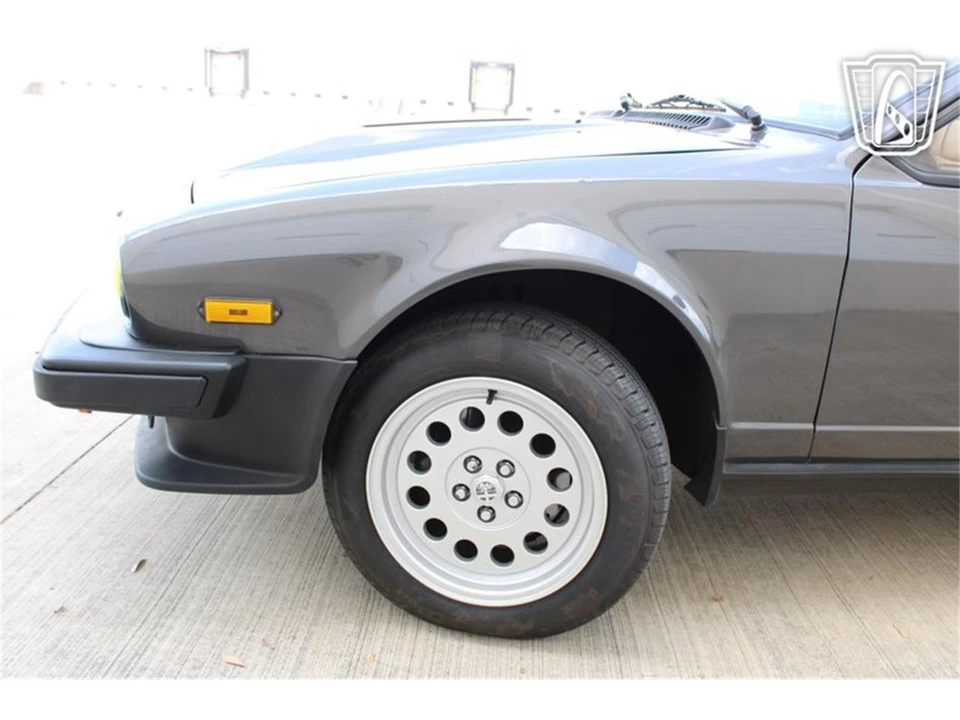 1981 Alfa Romeo Alfetta GT - Image 27 of 31
