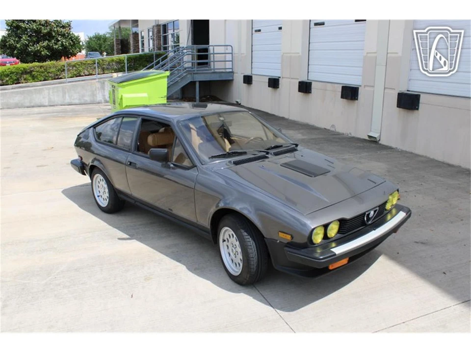 1981 Alfa Romeo Alfetta GT - Image 17 of 31