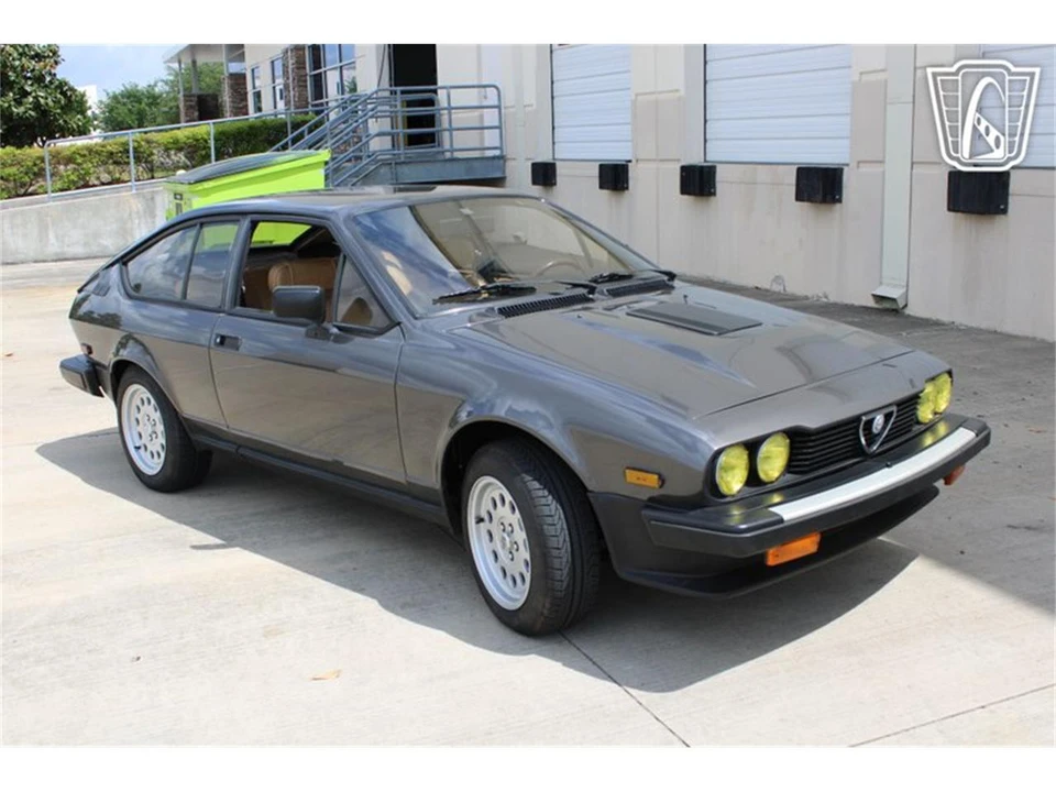 1981 Alfa Romeo Alfetta GT - Image 18 of 31