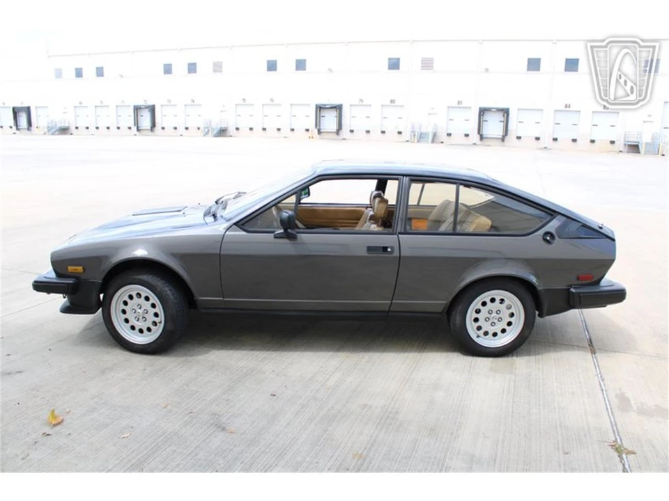 1981 Alfa Romeo Alfetta GT - Image 3 of 31