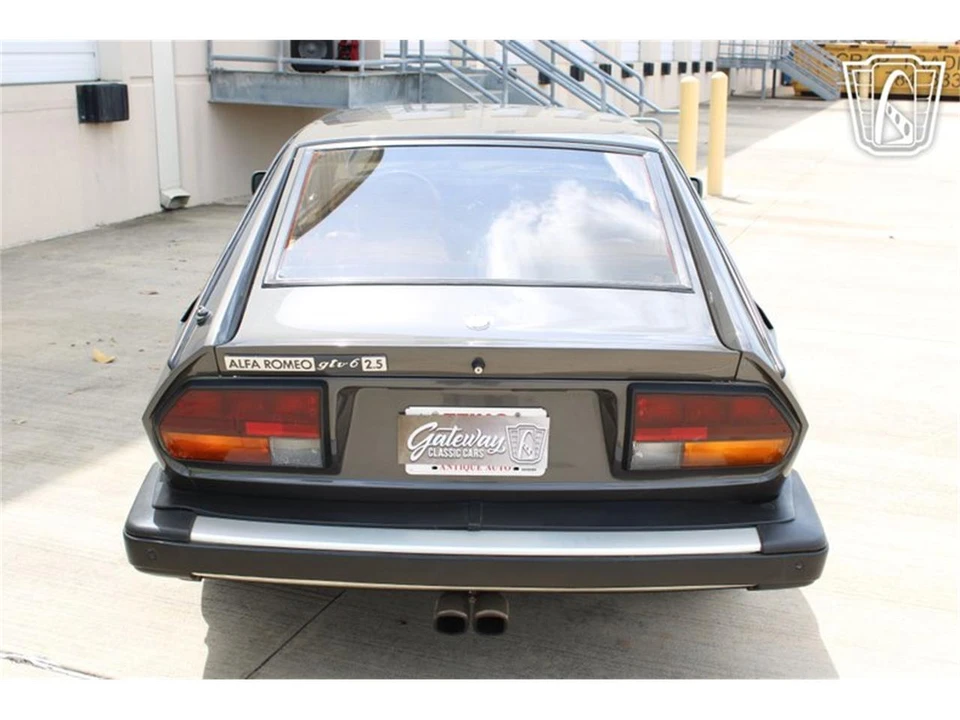 1981 Alfa Romeo Alfetta GT - Image 9 of 31