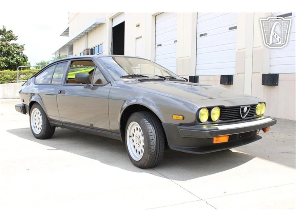 1981 Alfa Romeo Alfetta GT - Image 19 of 31