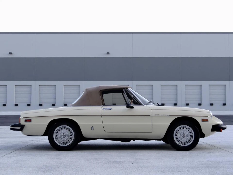1981 Alfa Romeo Series 2 - Image 24 of 31