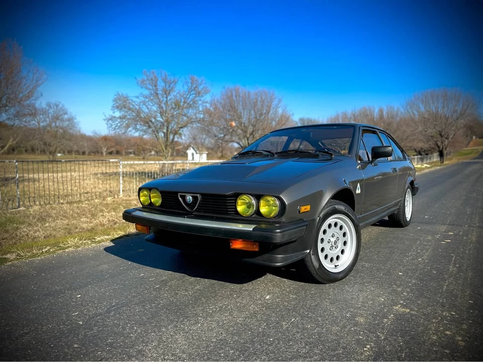 1981 Alfa Romeo Alfetta GT - Image 4 of 20