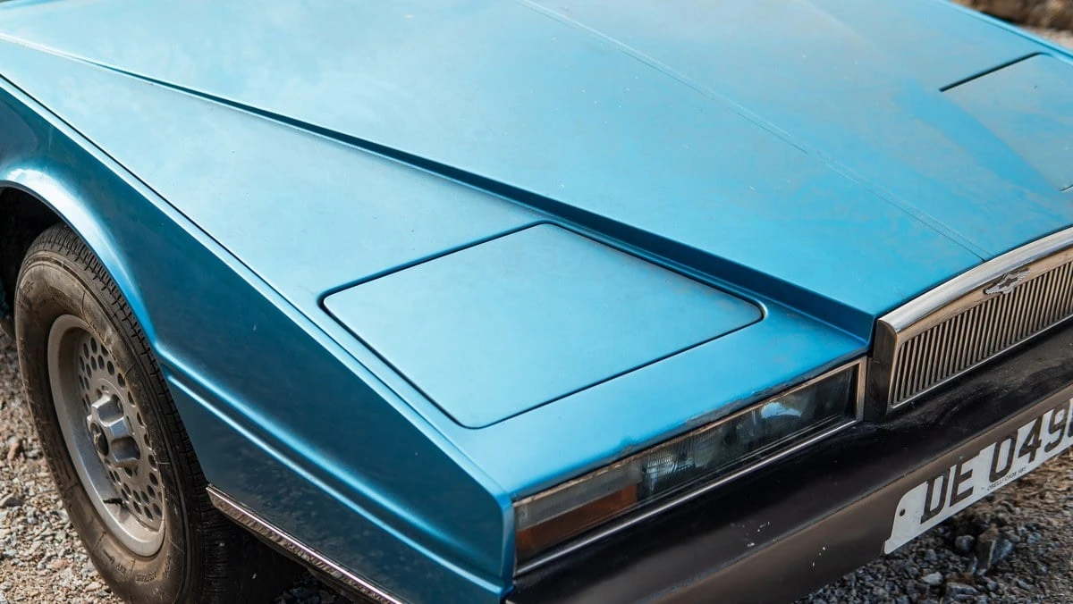2025 Aston Martin Lagonda - Image 15 of 30