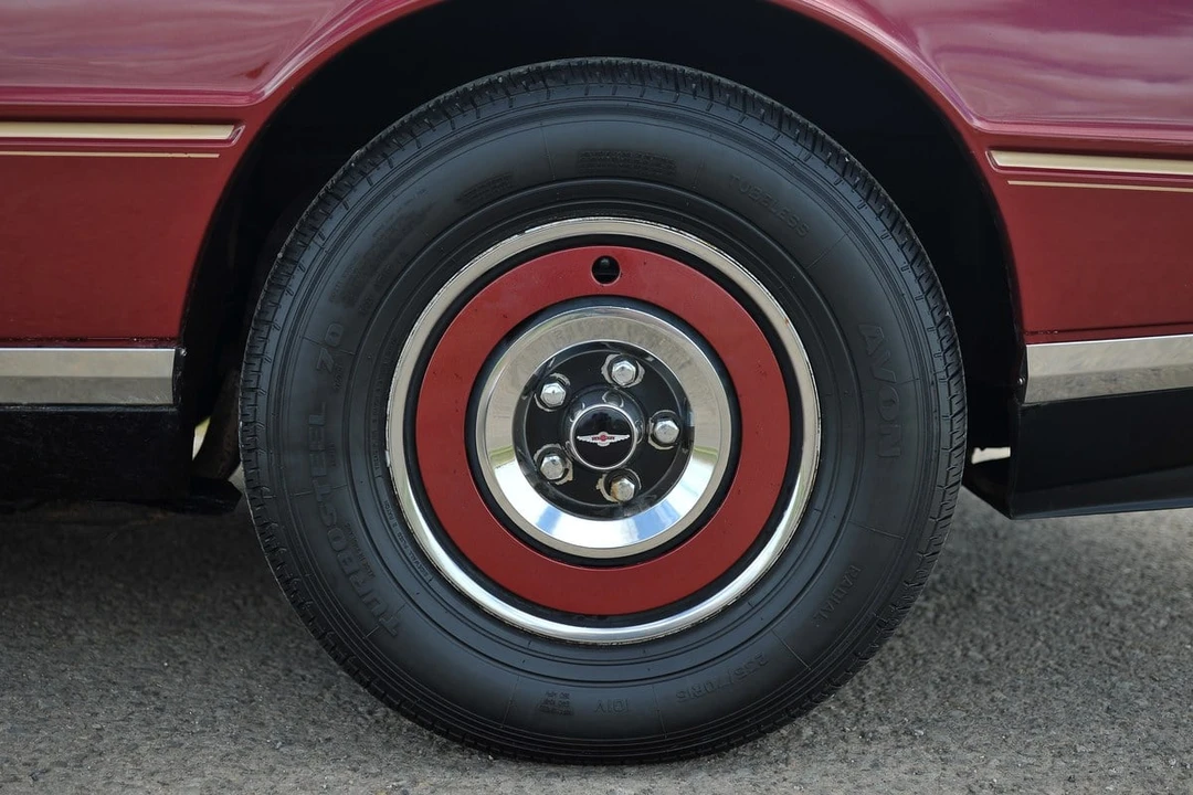1981 Aston Martin Lagonda - Image 12 of 30