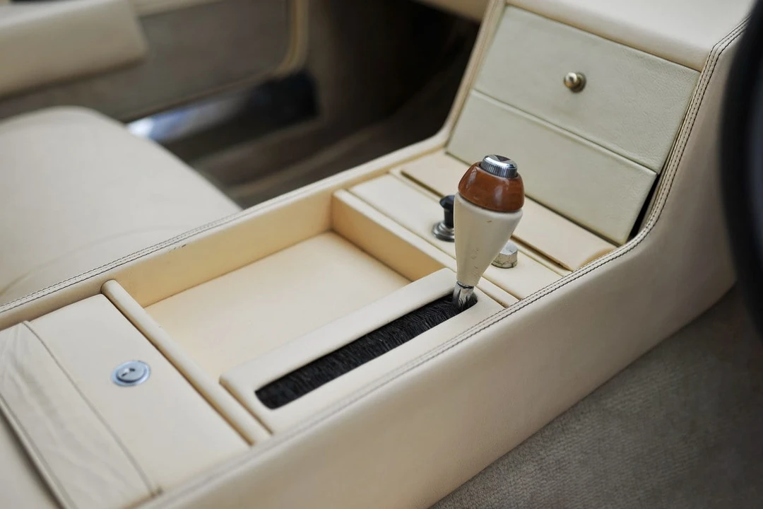 1981 Aston Martin Lagonda - Image 21 of 30