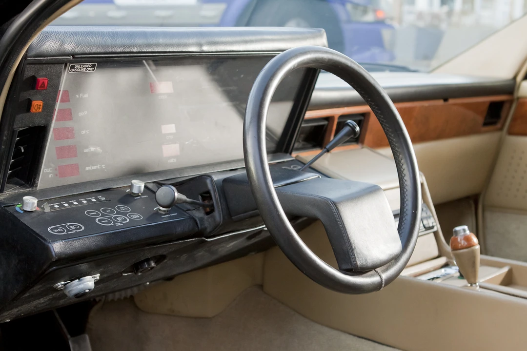 1981 Aston Martin Lagonda - Image 22 of 31