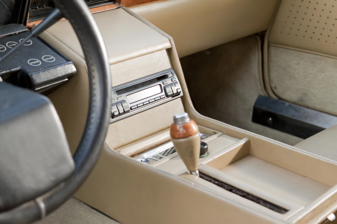 1981 Aston Martin Lagonda - Image 24 of 31