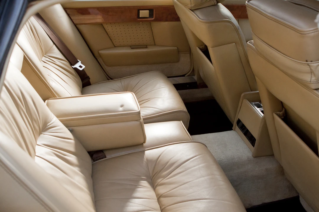 1981 Aston Martin Lagonda - Image 28 of 31