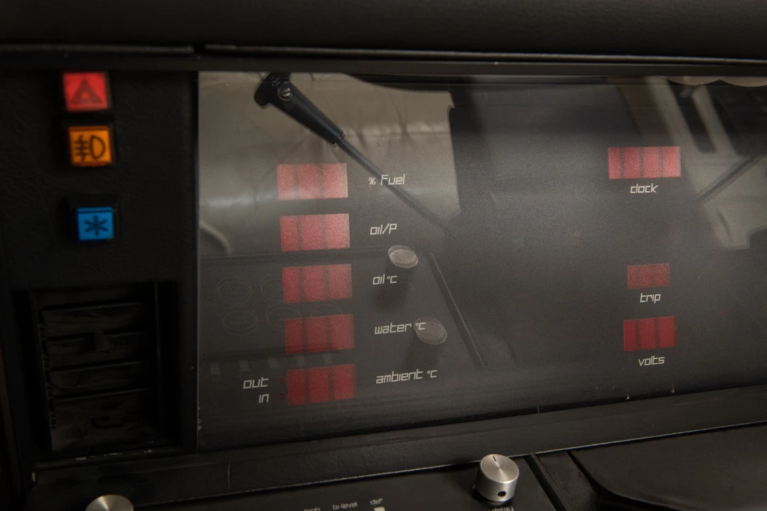 1981 Aston Martin Lagonda - Image 23 of 31