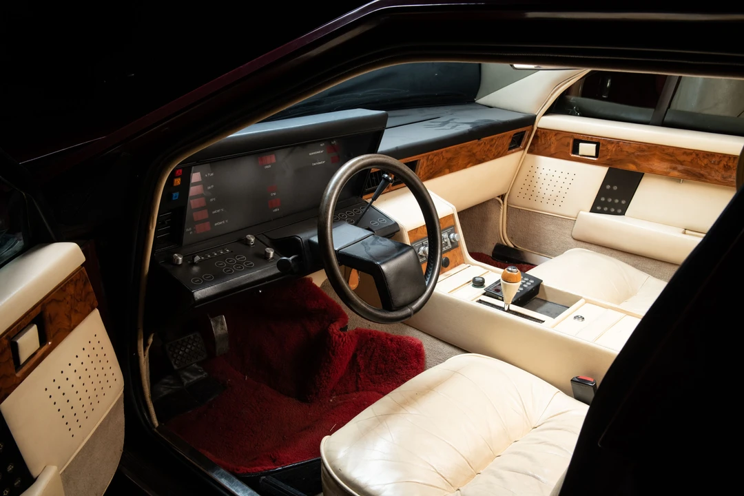 1981 Aston Martin Lagonda - Image 18 of 31