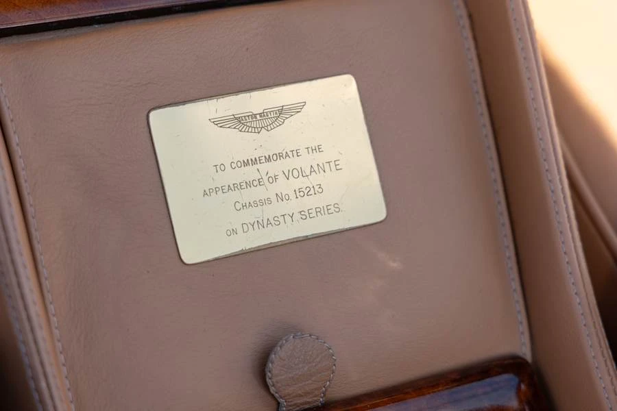 1981 Aston Martin DBS V8 & V8 & V8 Vantage - Image 24 of 31