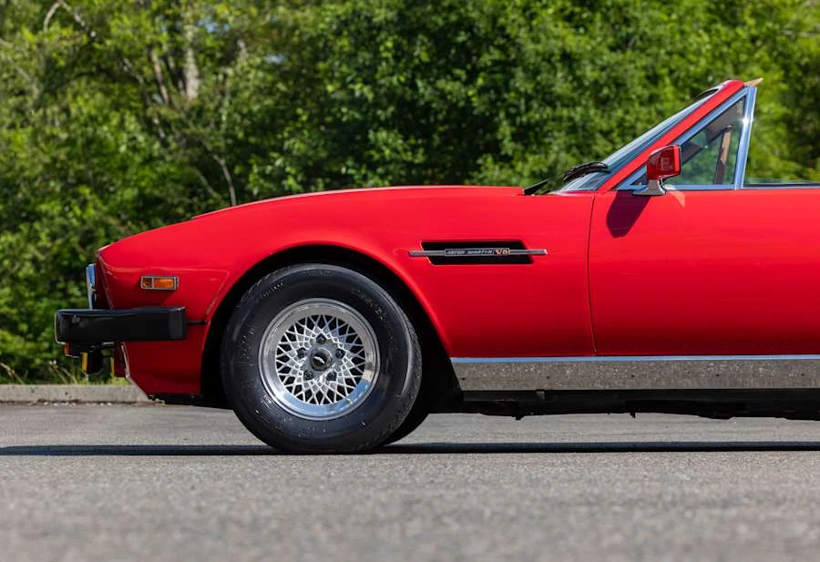 1981 Aston Martin DBS V8 & V8 & V8 Vantage - Image 12 of 31