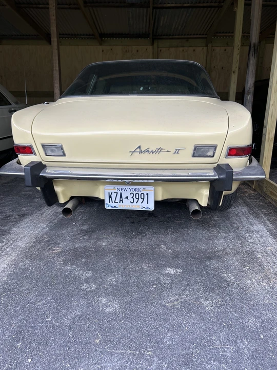 1981 Studebaker Avanti - Image 28 of 31