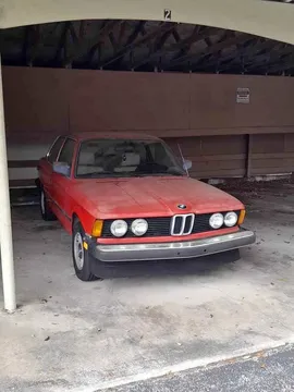 1981 BMW 320i Sedan