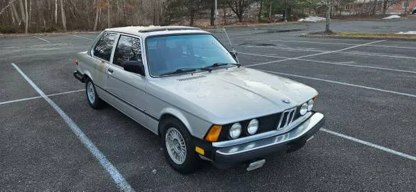 1981 BMW 320i