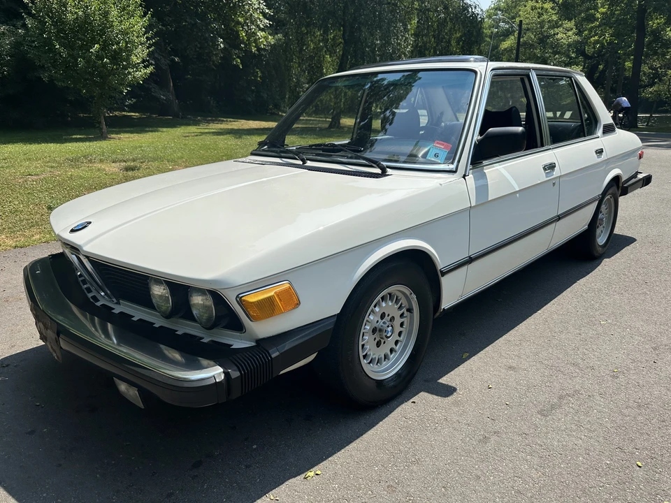 1981 BMW E12 5 Series - Image 2 of 31