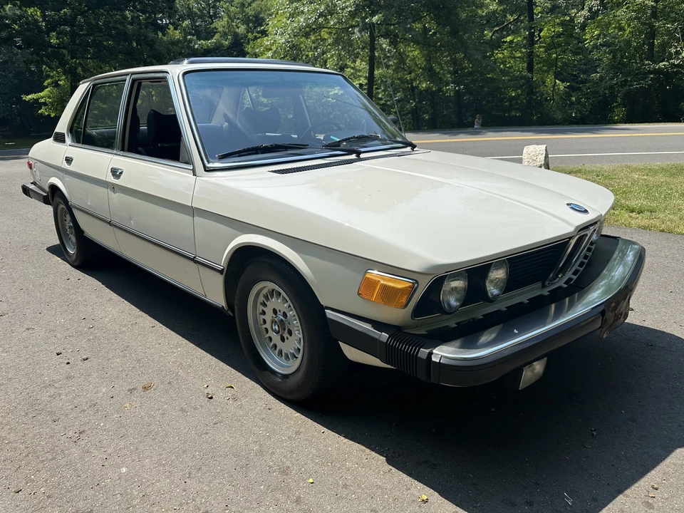 1981 BMW E12 5 Series - Image 4 of 31