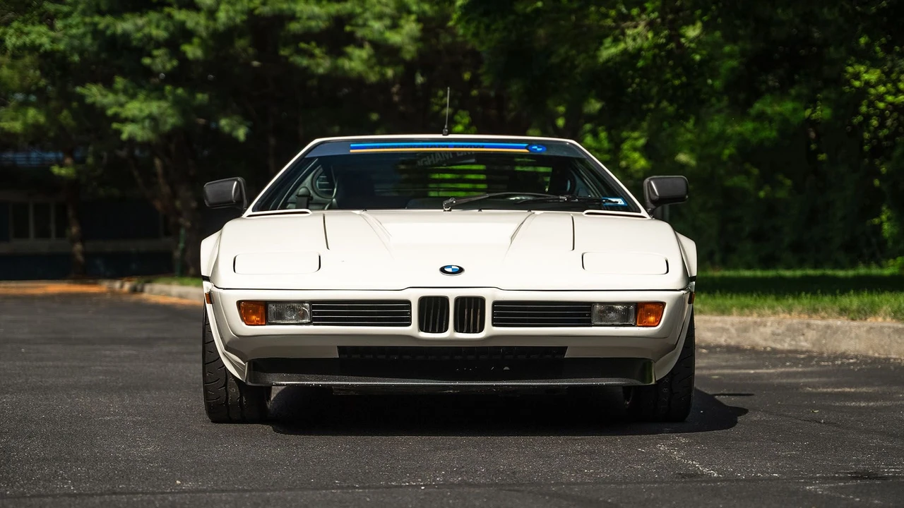 1981 BMW M1 - Image 2 of 31