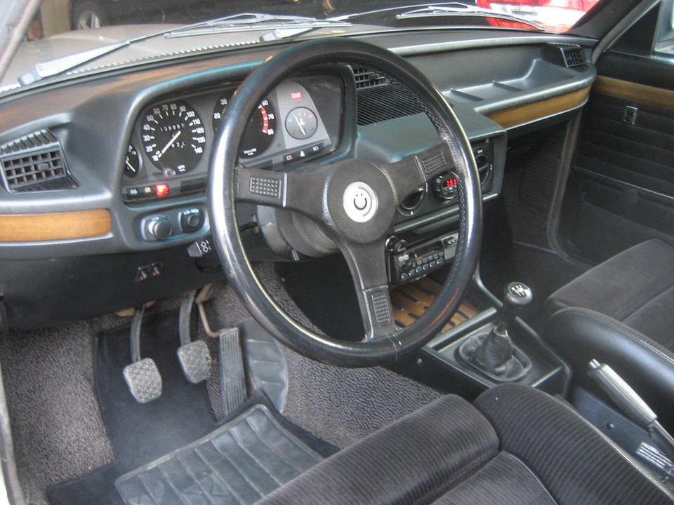 1981 BMW E12 5 Series - Image 16 of 31
