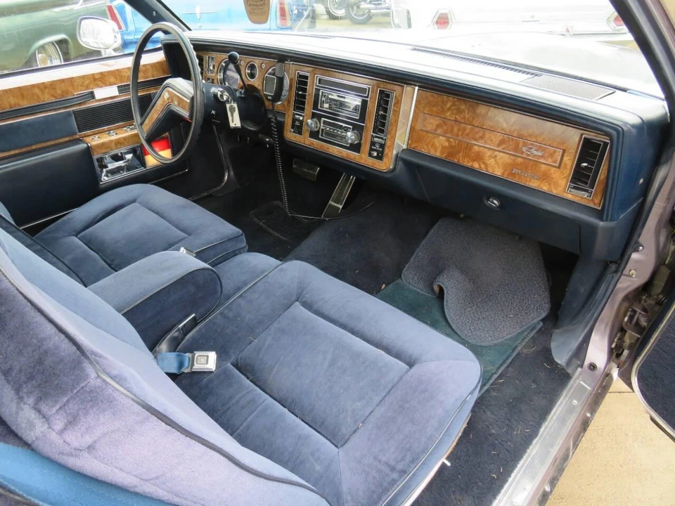 1981 Buick Electra - Image 5 of 12