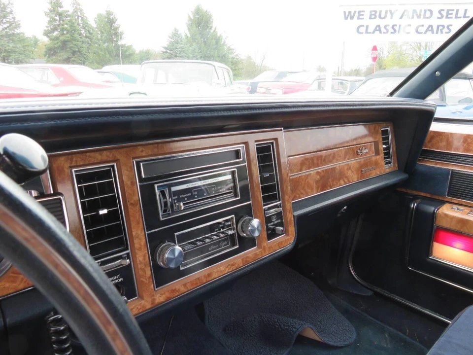 1981 Buick Electra - Image 11 of 12