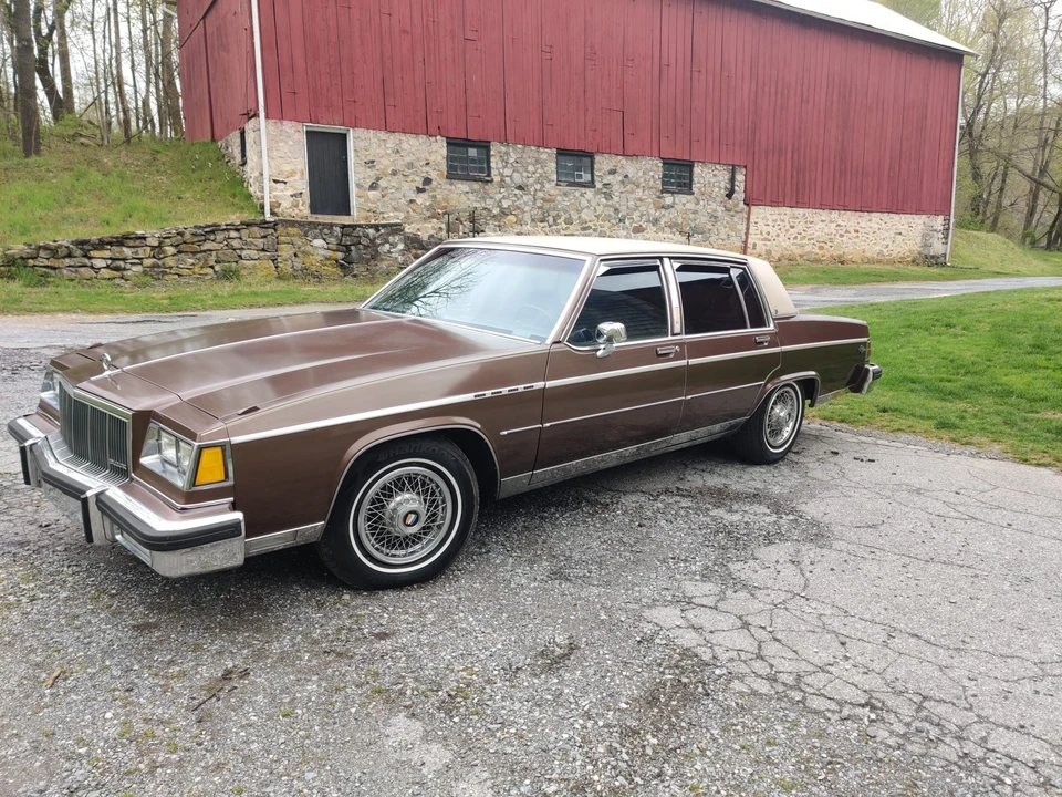 1981 Buick Electra - Image 3 of 31