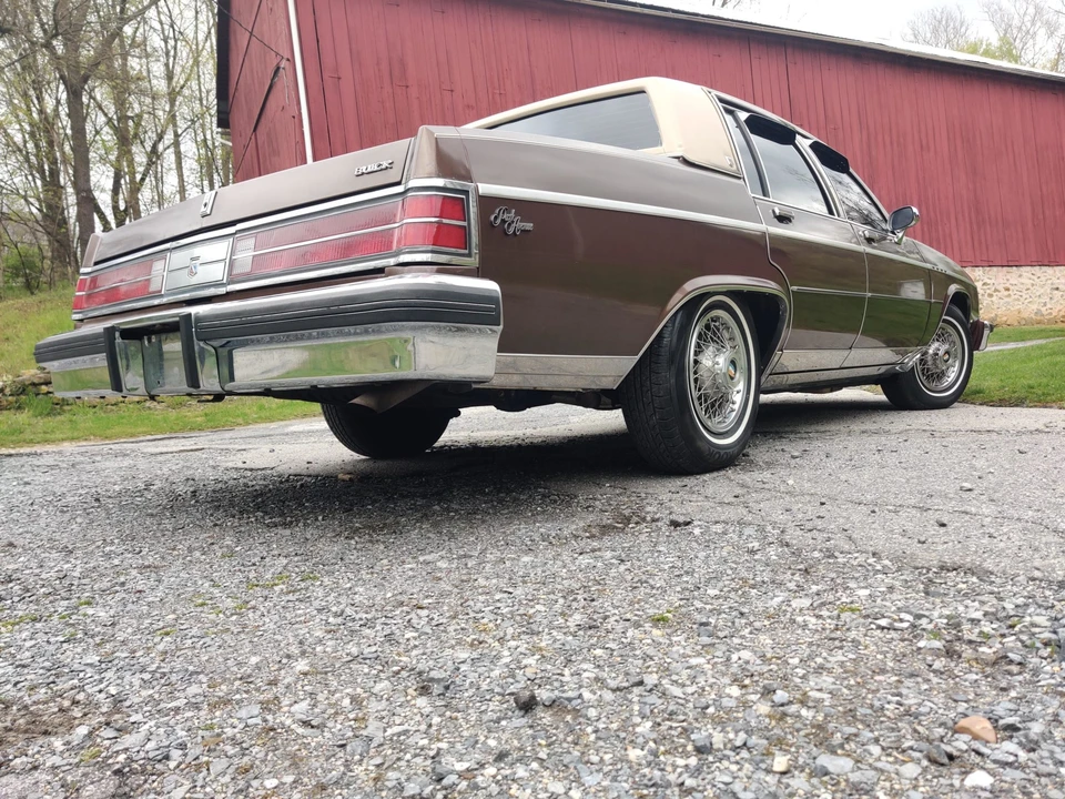 1981 Buick Electra - Image 31 of 31